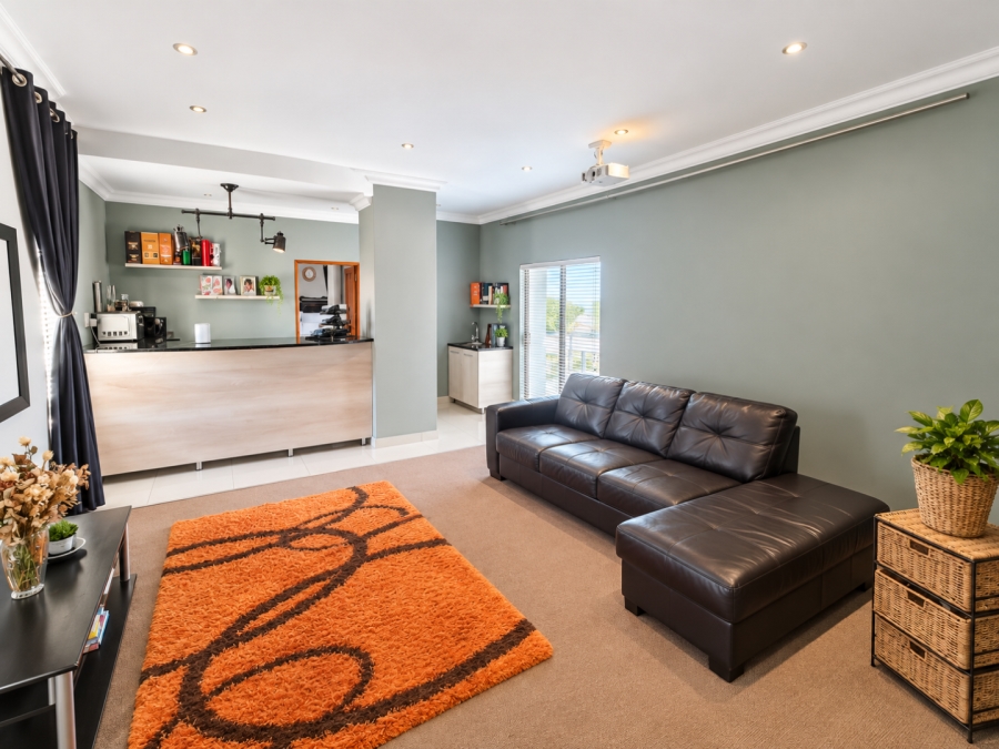 4 Bedroom Property for Sale in Woodland Hills Wildlife Estate Free State